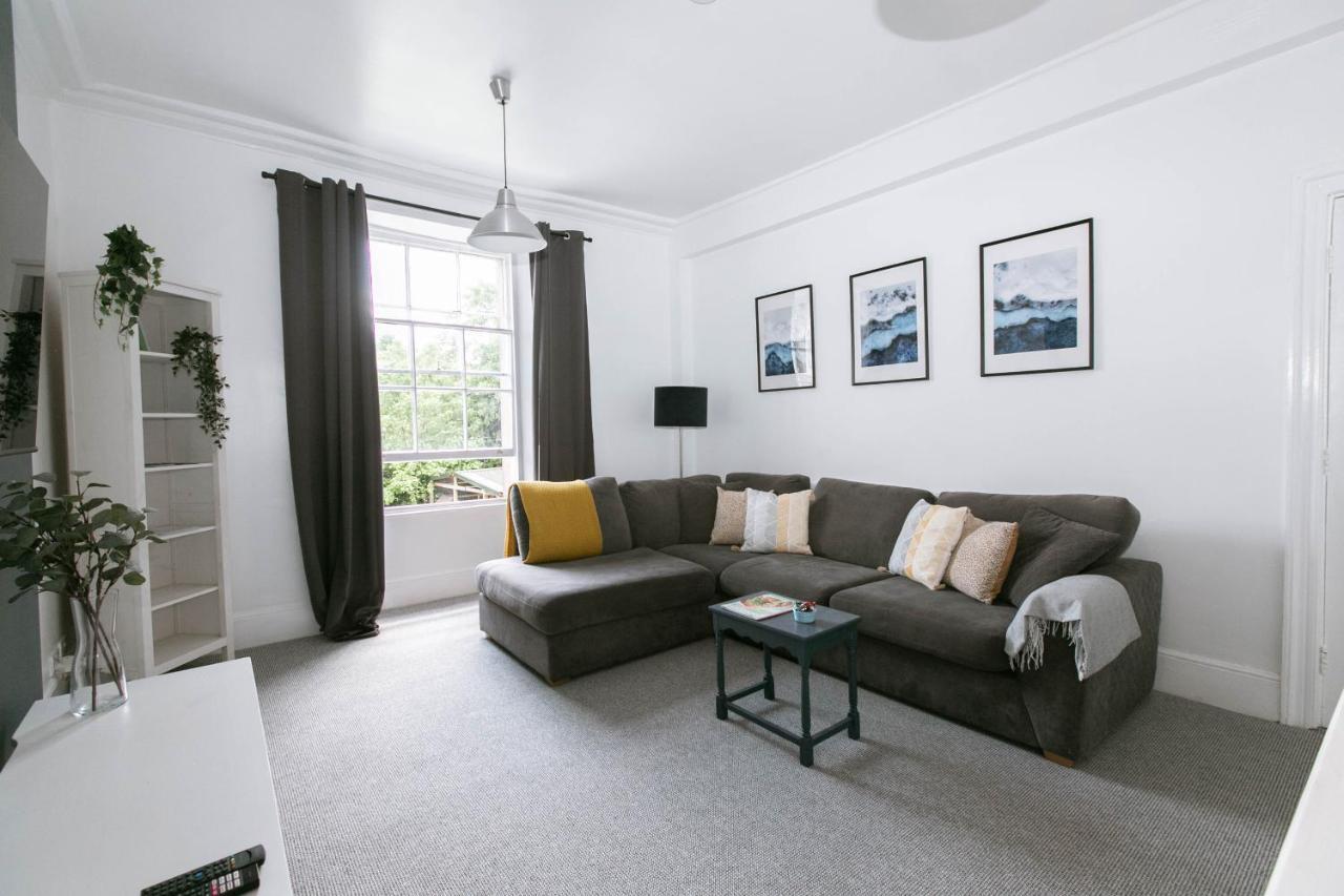 Spacious Apartment, Free Parking, Central Location Near To Uni, Hospital, Town エクセター エクステリア 写真